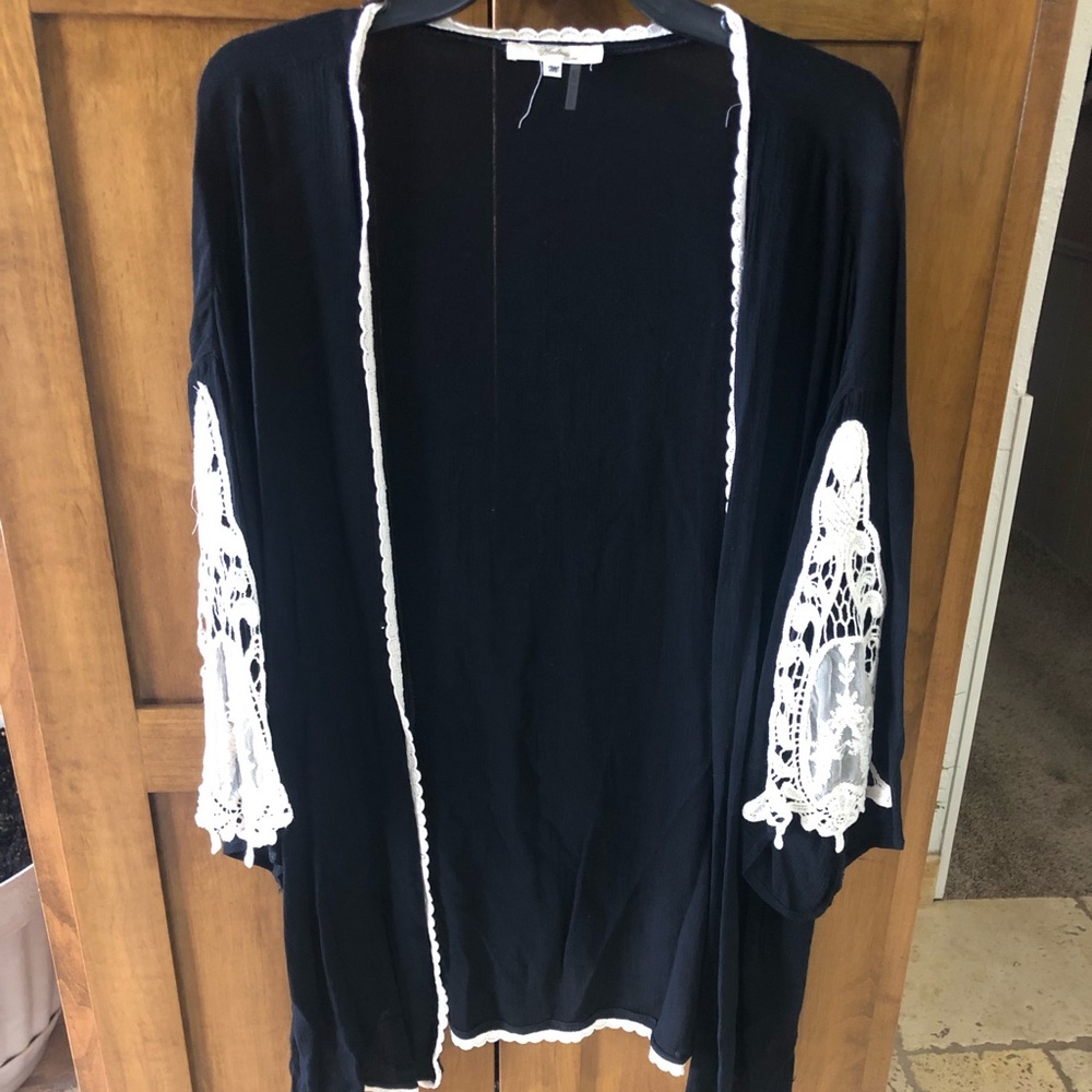 Black kimono